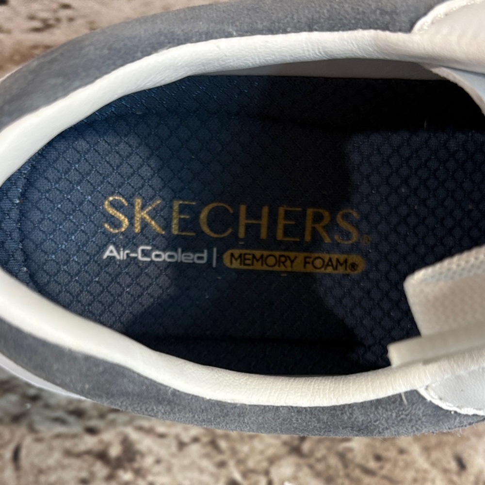 NWOT- Skechers Court Classics White Sneakers - Picture 7 of 10